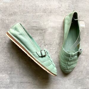 FRYE Milly Fisherman Turquoise Sunwash Nubuck Flat Women's Size 9